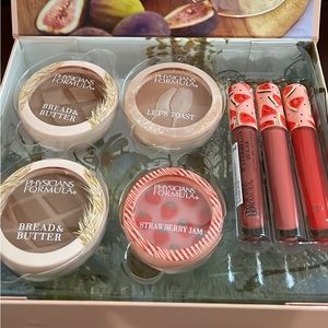 NWT Bread and butter physicians formula blush, lip gloss and contour